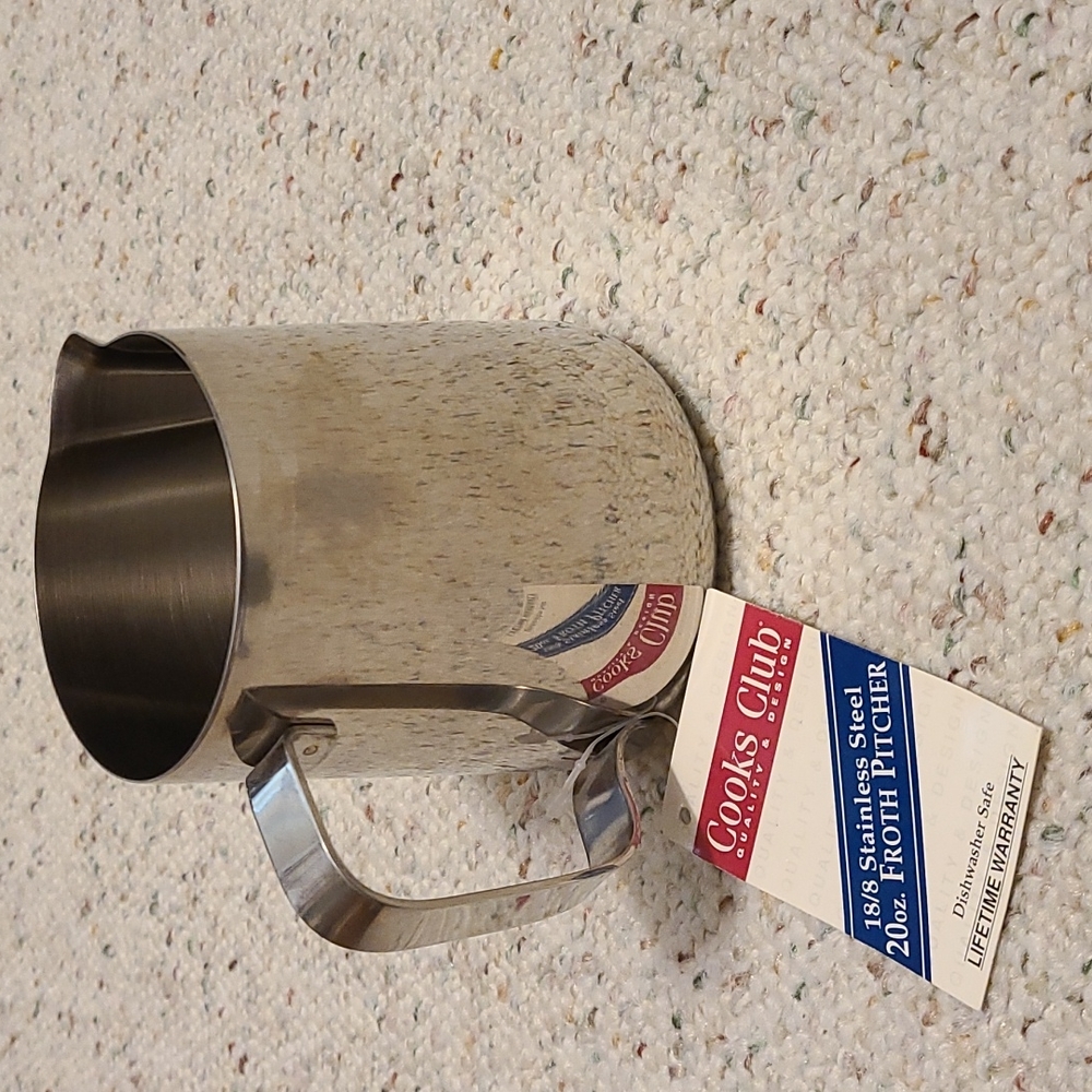Cooks Club 20 oz Froth Pitcher